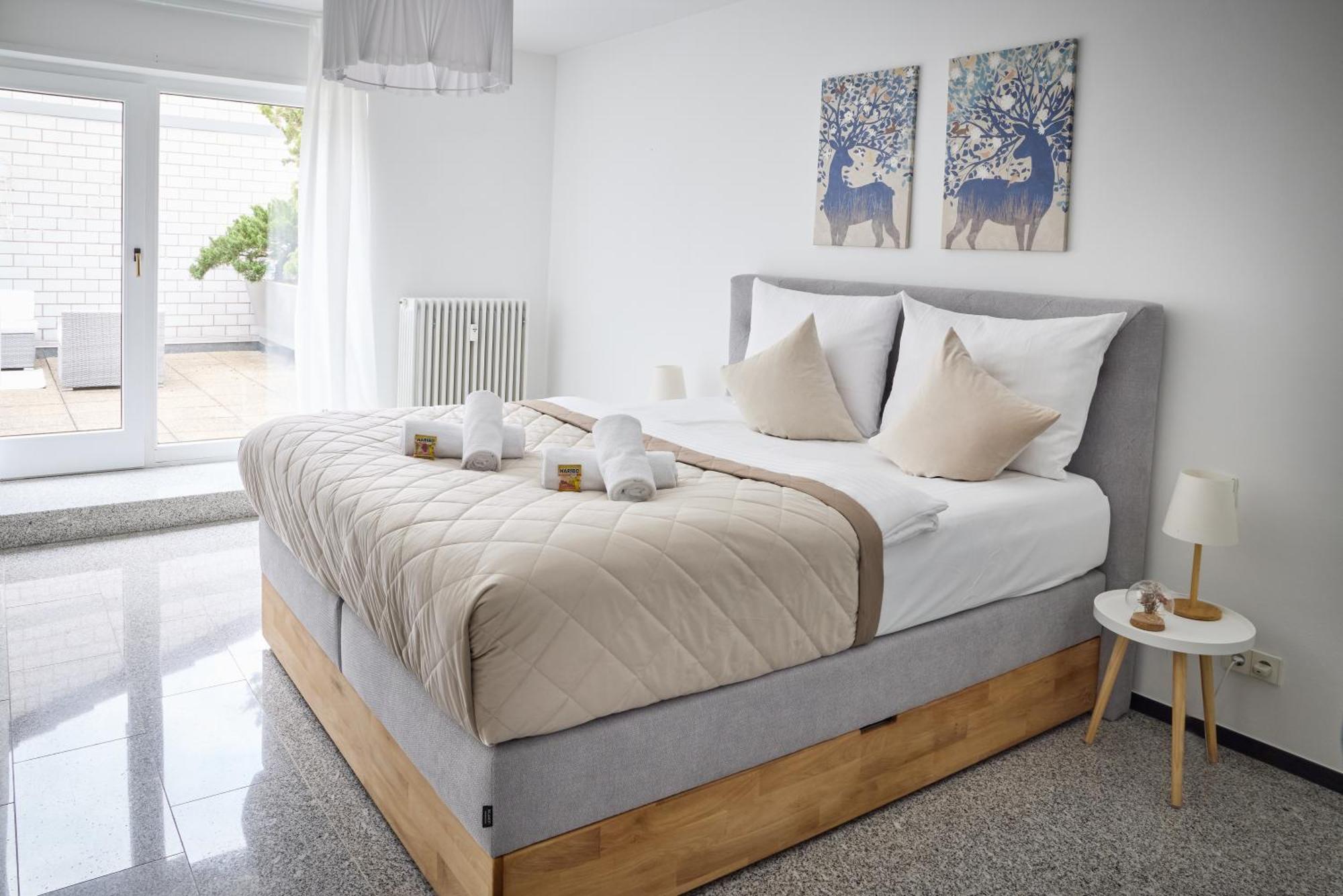 Idee Living: Penthouse Apartment Mit Parkplatz فينهايم المظهر الخارجي الصورة